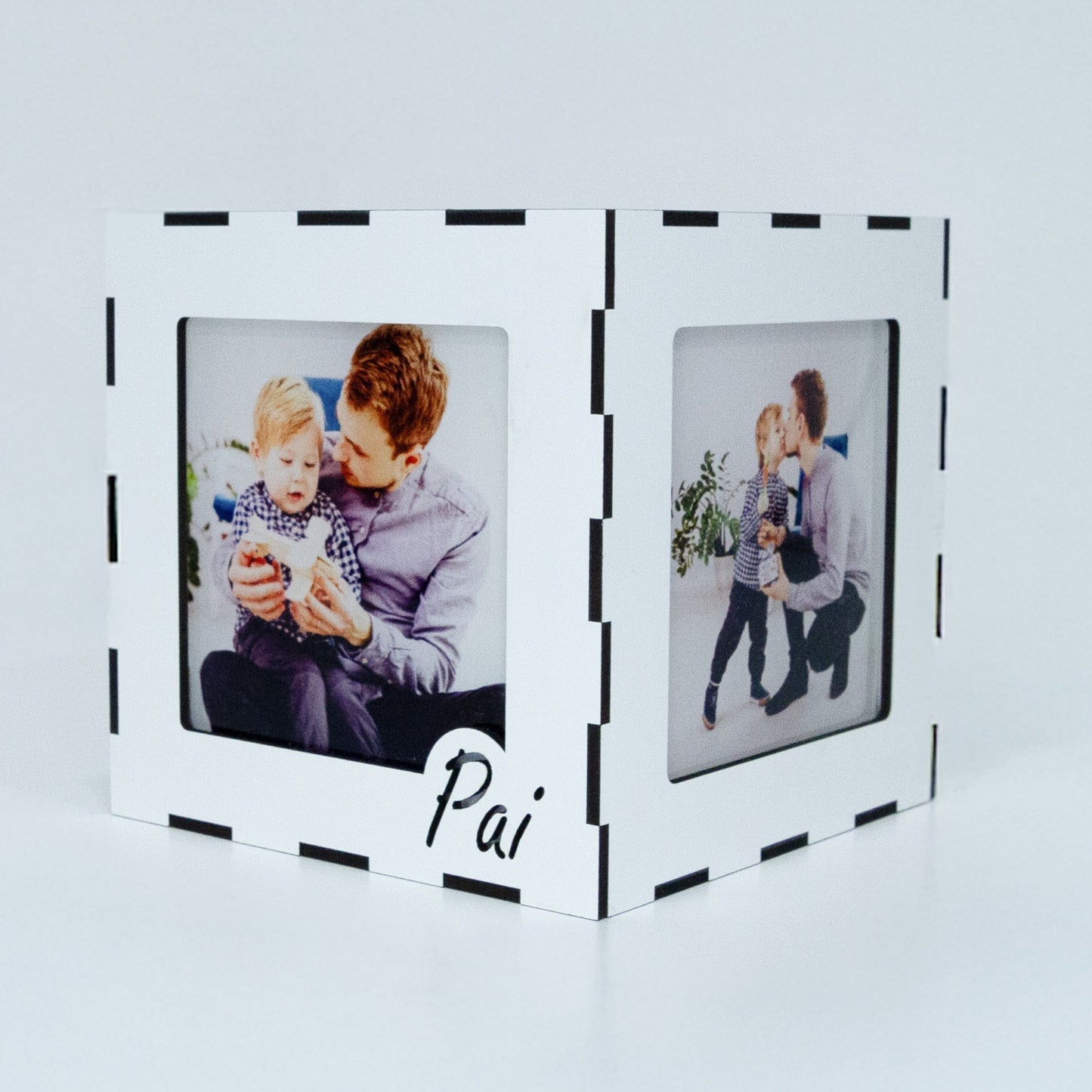 Luz de presença personalizada - Cubo com fotografias