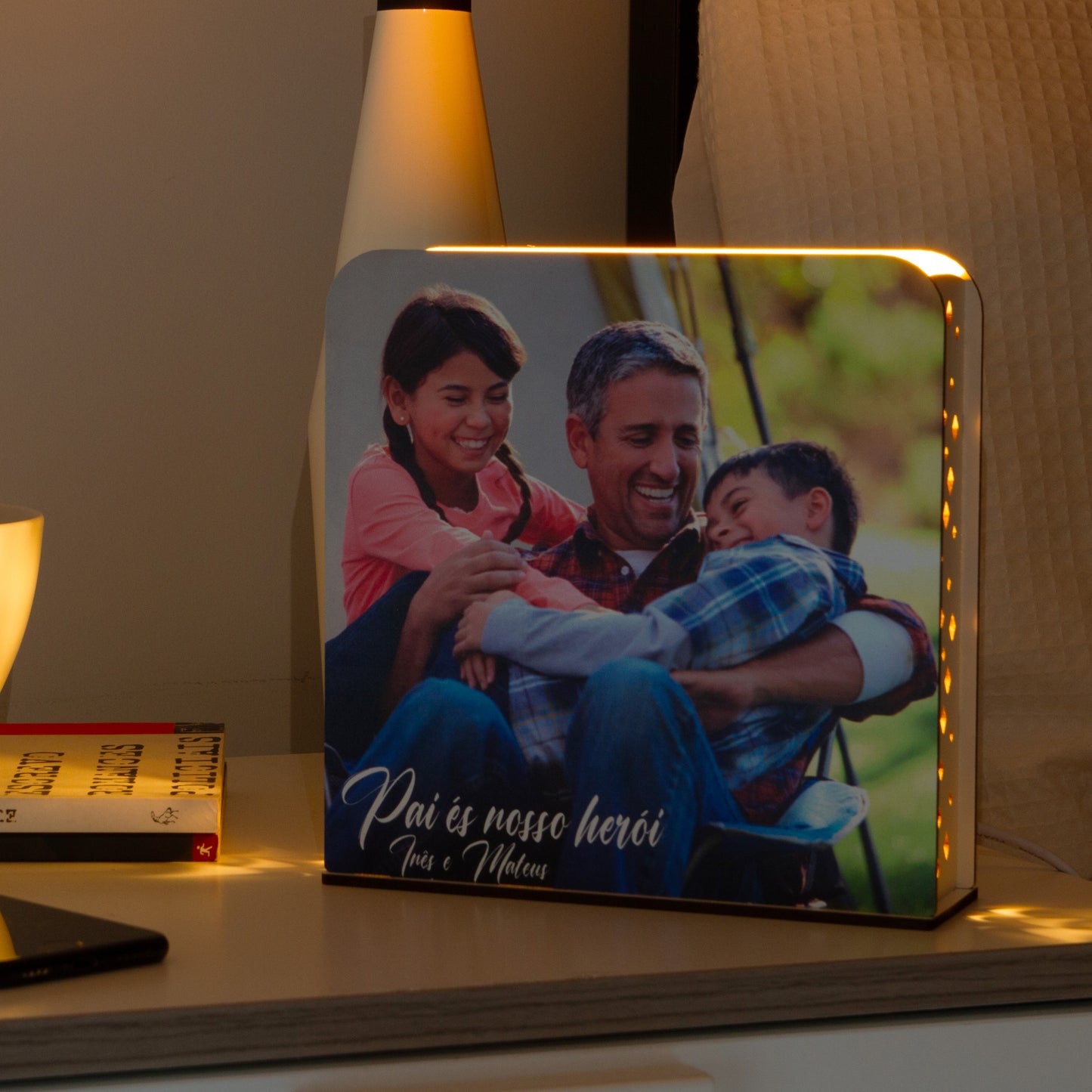 Luz de presença personalizada - Fotografia