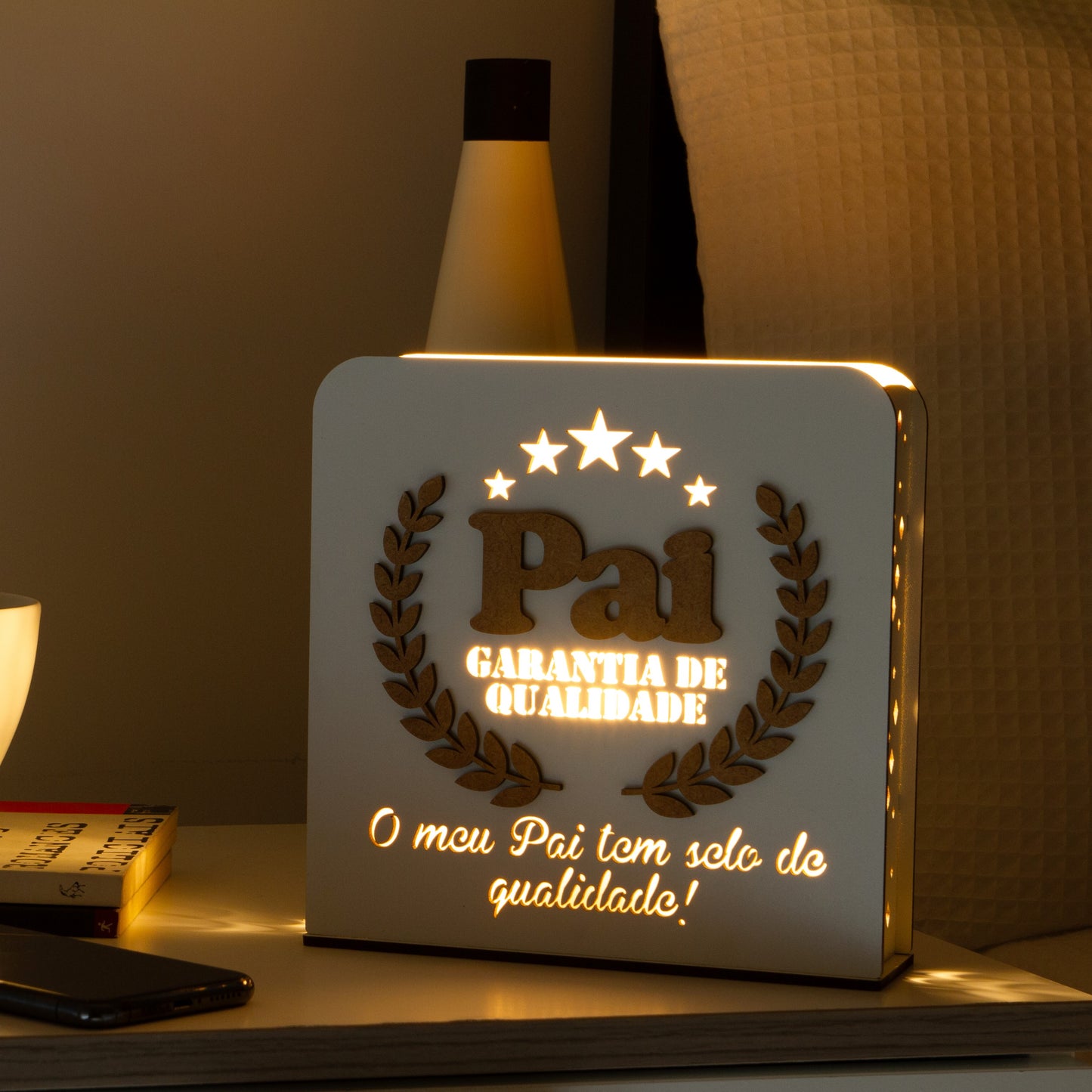 Luz de presença personalizada - Selo de Qualidade
