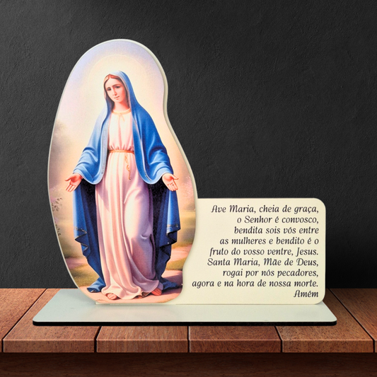 Figura de Maria com oração